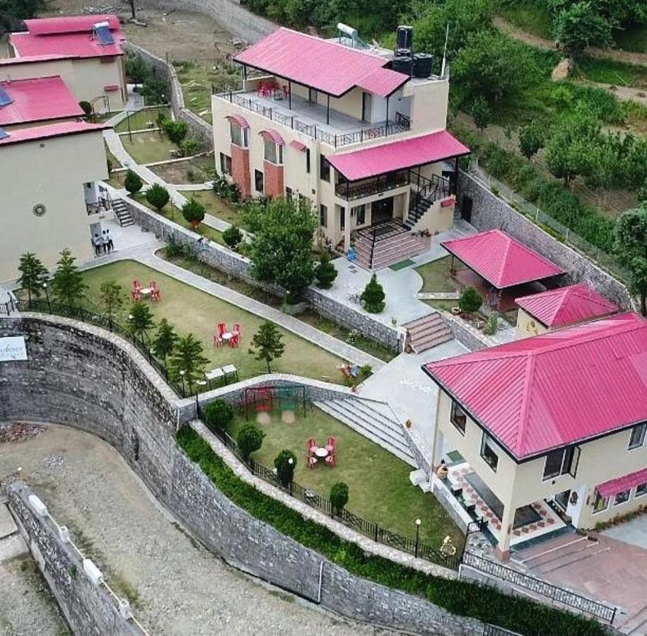 Mist N Meadows Resort Rajgarh  Luaran gambar