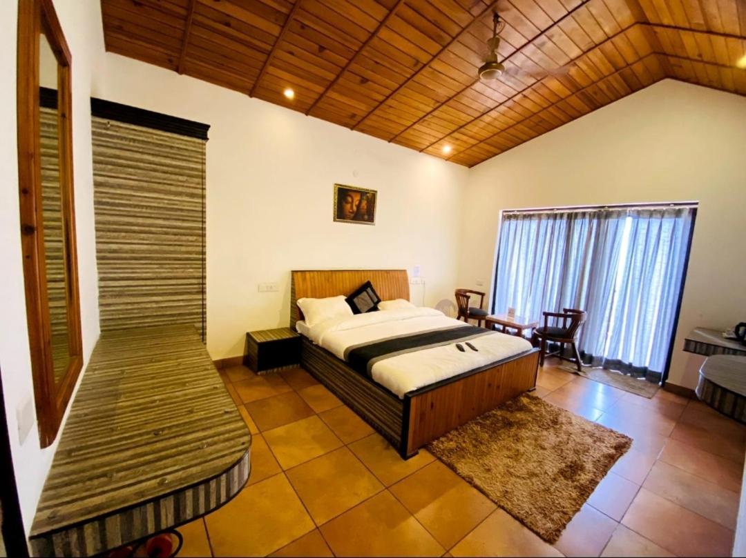 Mist N Meadows Resort Rajgarh  Luaran gambar