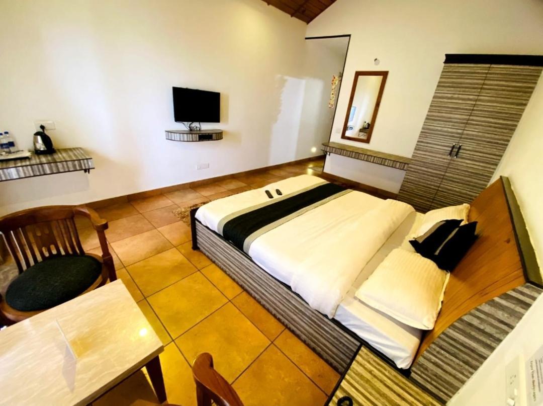 Mist N Meadows Resort Rajgarh  Luaran gambar