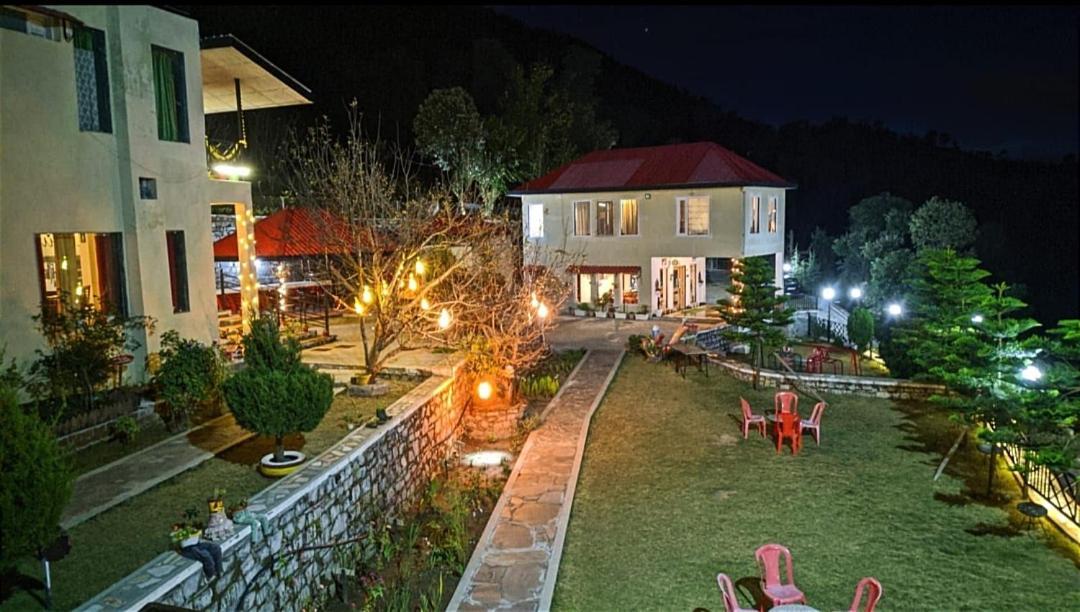 Mist N Meadows Resort Rajgarh  Luaran gambar