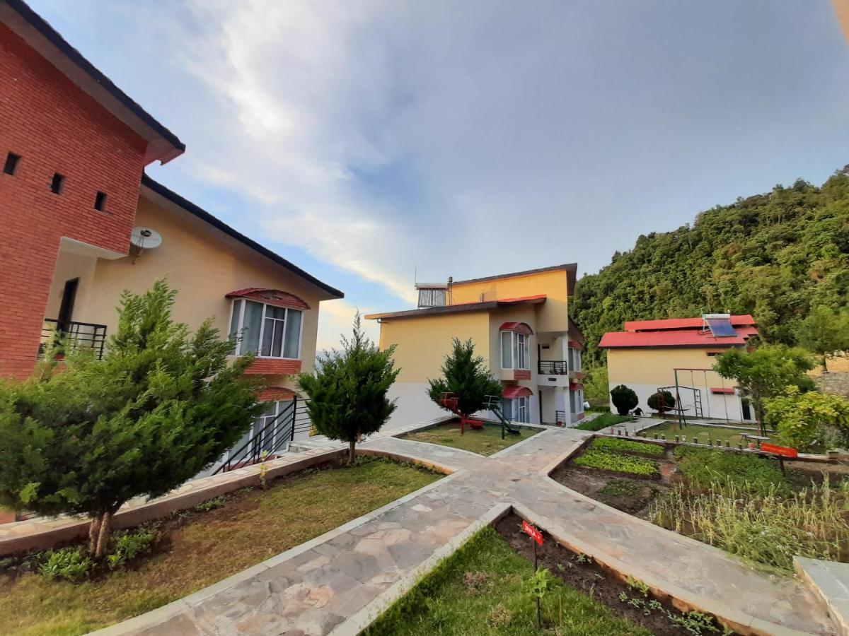 Mist N Meadows Resort Rajgarh  Luaran gambar