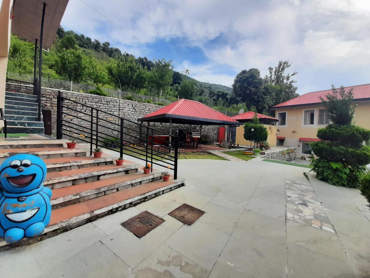 Mist N Meadows Resort Rajgarh  Luaran gambar