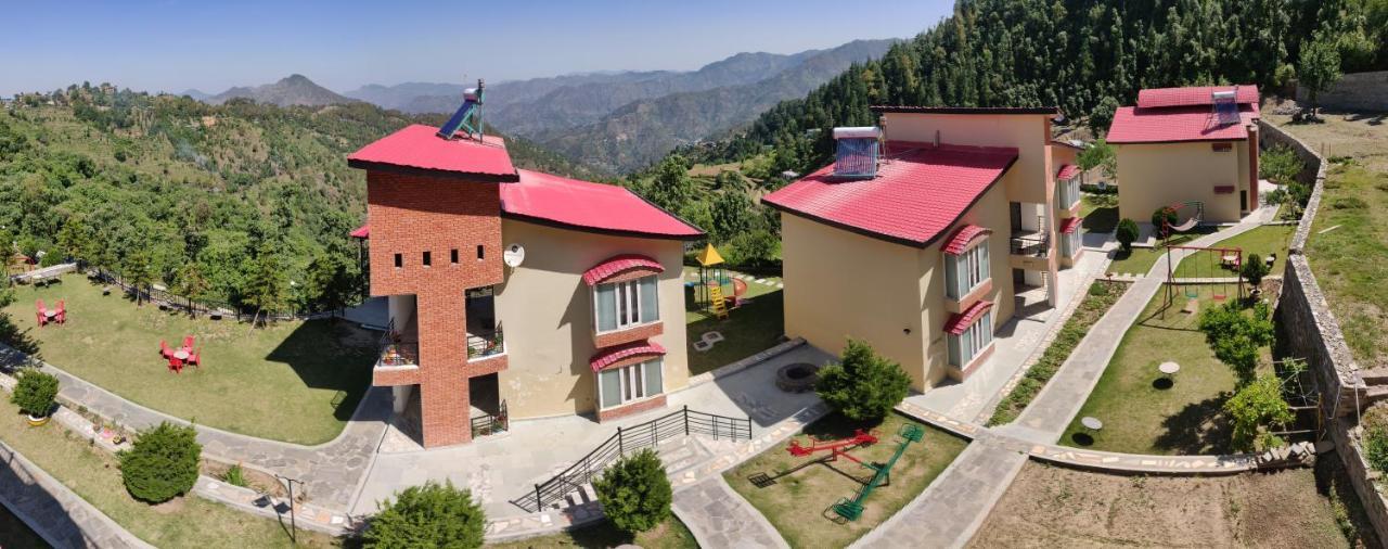 Mist N Meadows Resort Rajgarh  Luaran gambar
