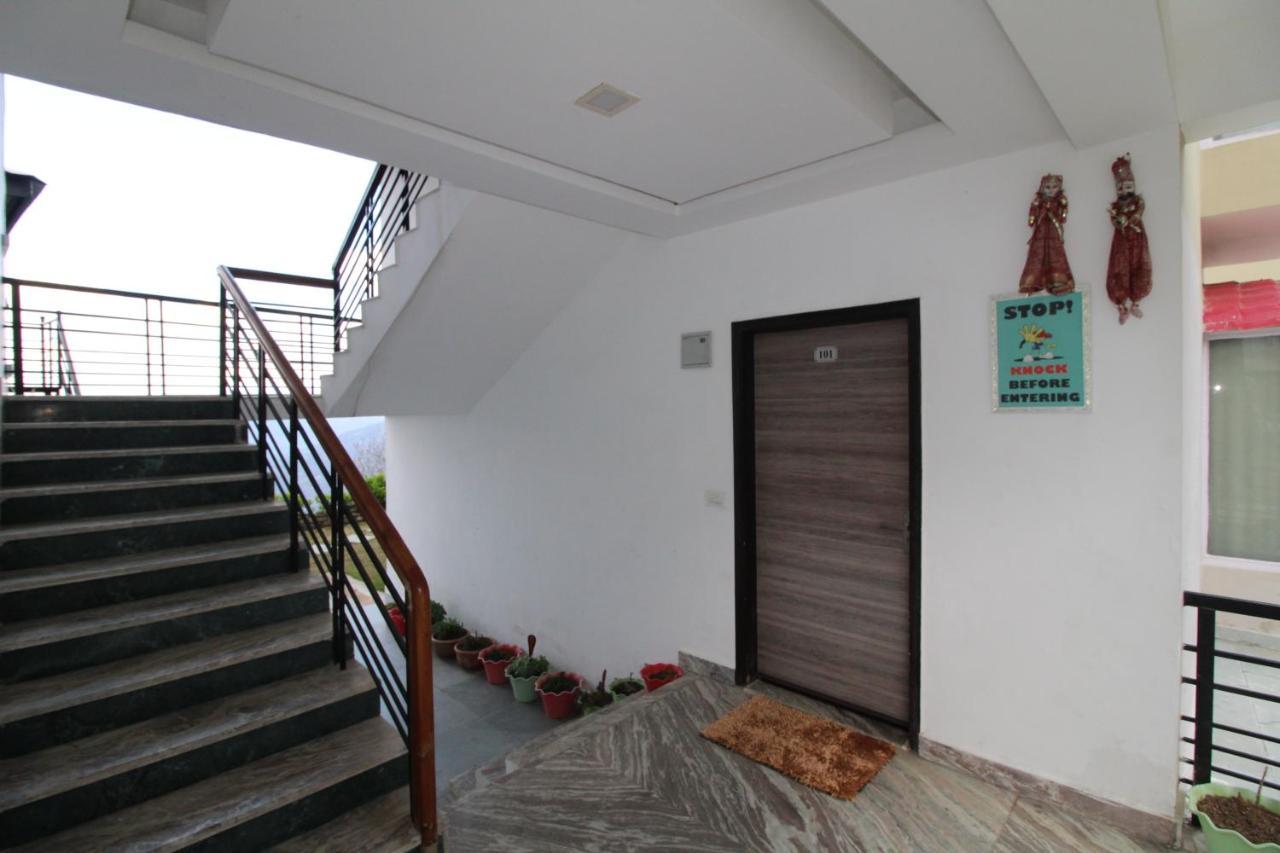 Mist N Meadows Resort Rajgarh  Luaran gambar